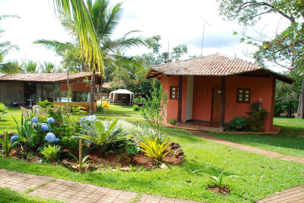 Pousada Recanto Do Cerrado Neropolis Exterior foto